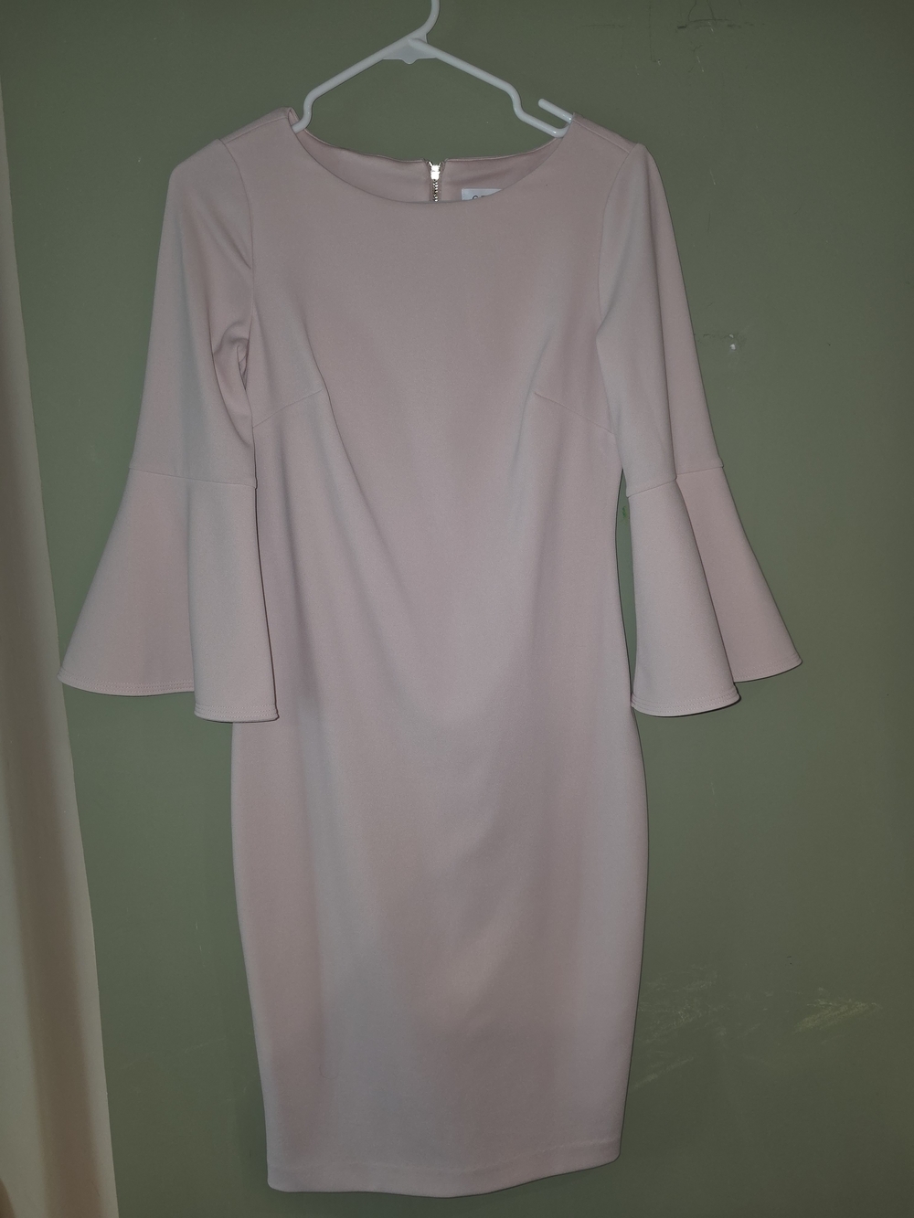 Calvin Klein Women’s Pale Pink Bell Sleeve Sheath Dress - Classic Sz 4 NWOT